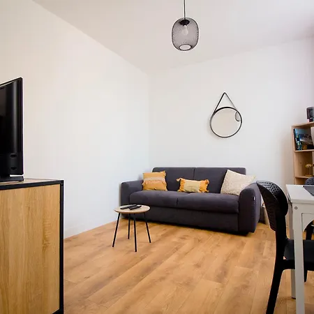 L'atelier Maritime, 2min Ferry & La Cite De La Mer, Cherbourg, Intendance Luxury Host Apartment