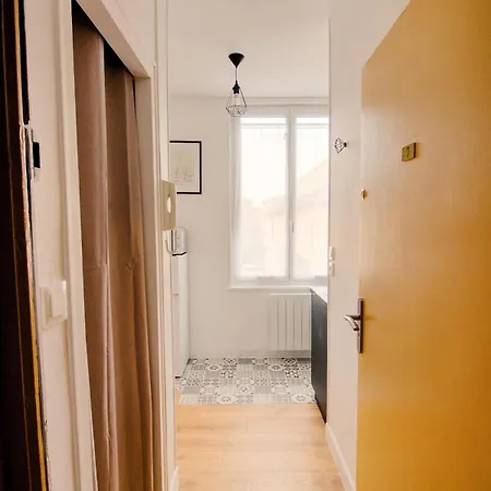 L'atelier Maritime, 2min Ferry & La Cite De La Mer, Cherbourg, Intendance Luxury Host Apartment