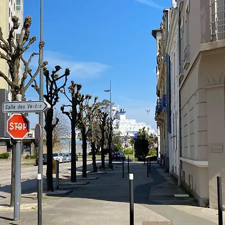 L'atelier Maritime, 2min Ferry & La Cite De La Mer, Cherbourg, Intendance Luxury Host * Cherbourg-en-Cotentin