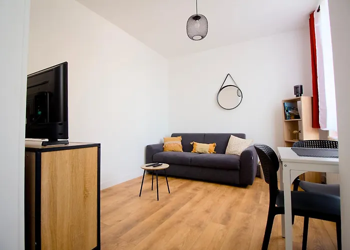 L'atelier Maritime, 2min Ferry & La Cite De La Mer, Cherbourg, Intendance Luxury Host 아파트