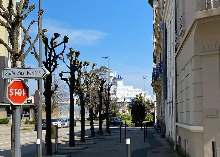 L'atelier Maritime, 2min Ferry & La Cite De La Mer, Cherbourg, Intendance Luxury Host * Cherbourg-en-Cotentin